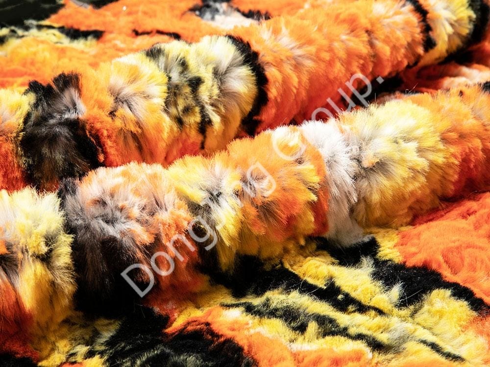 7KT0362-オフホワイトのプリントされたウサギの髪 faux fur fabric